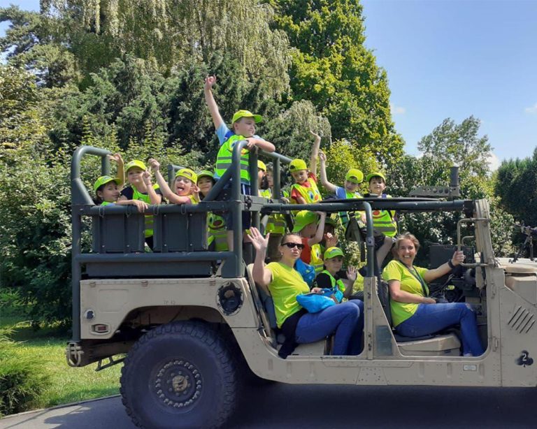 FAMILY-LAND-AFTER-SCHOOL-BRASOV-4